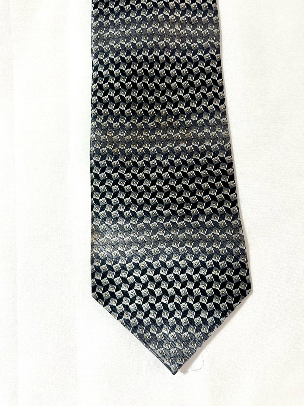 Van Heusen Black Geometric Cube-Pattern Tie